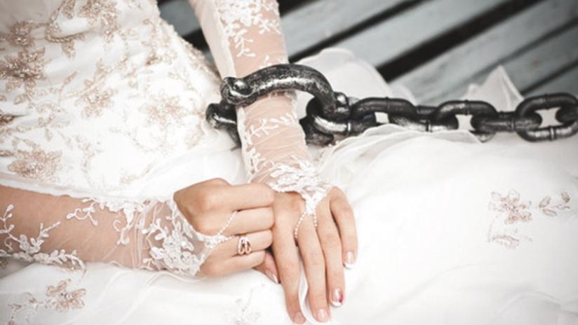 Bride with slave chain
                            handcuff