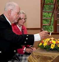 Light the Candle to celebrate their
                    50 years of happy marriage