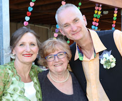 Hanna &
                  Mark, with Jennifer Cram, Brisbane Marriage Celebrant